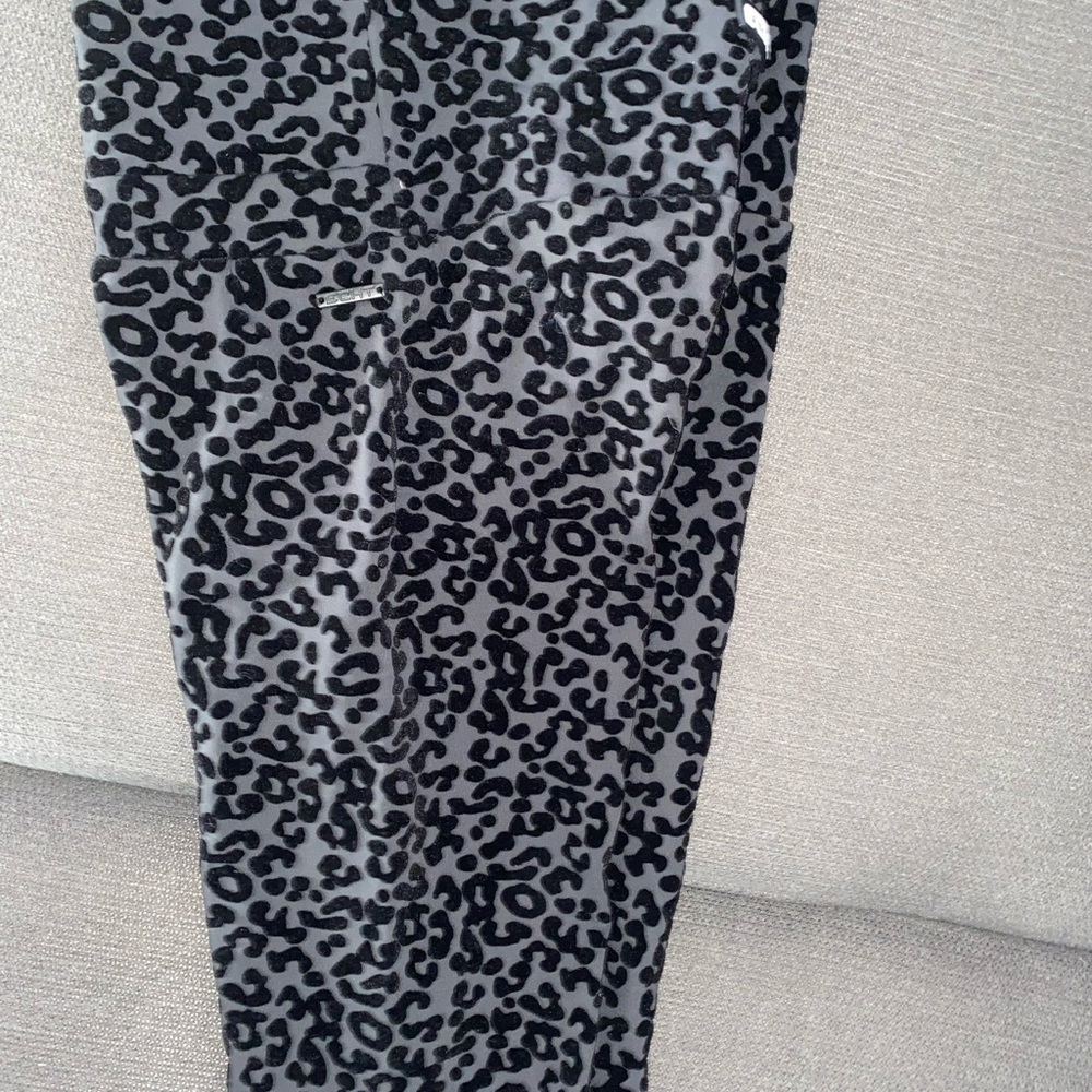 ECHT LEGGINGS - Picture 2 of 5